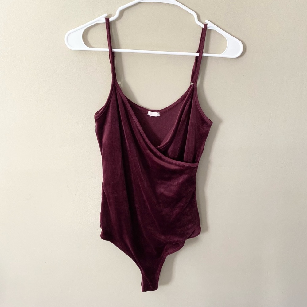 Garage Velvet V-neck Spaghetti Strap Bodysuit Purple Size Medium